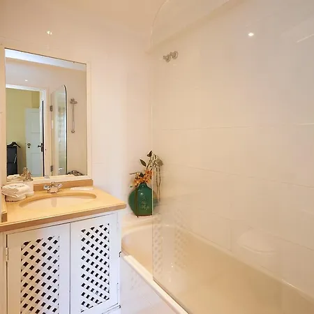 Beguest Gandarinha Premium * Cascais